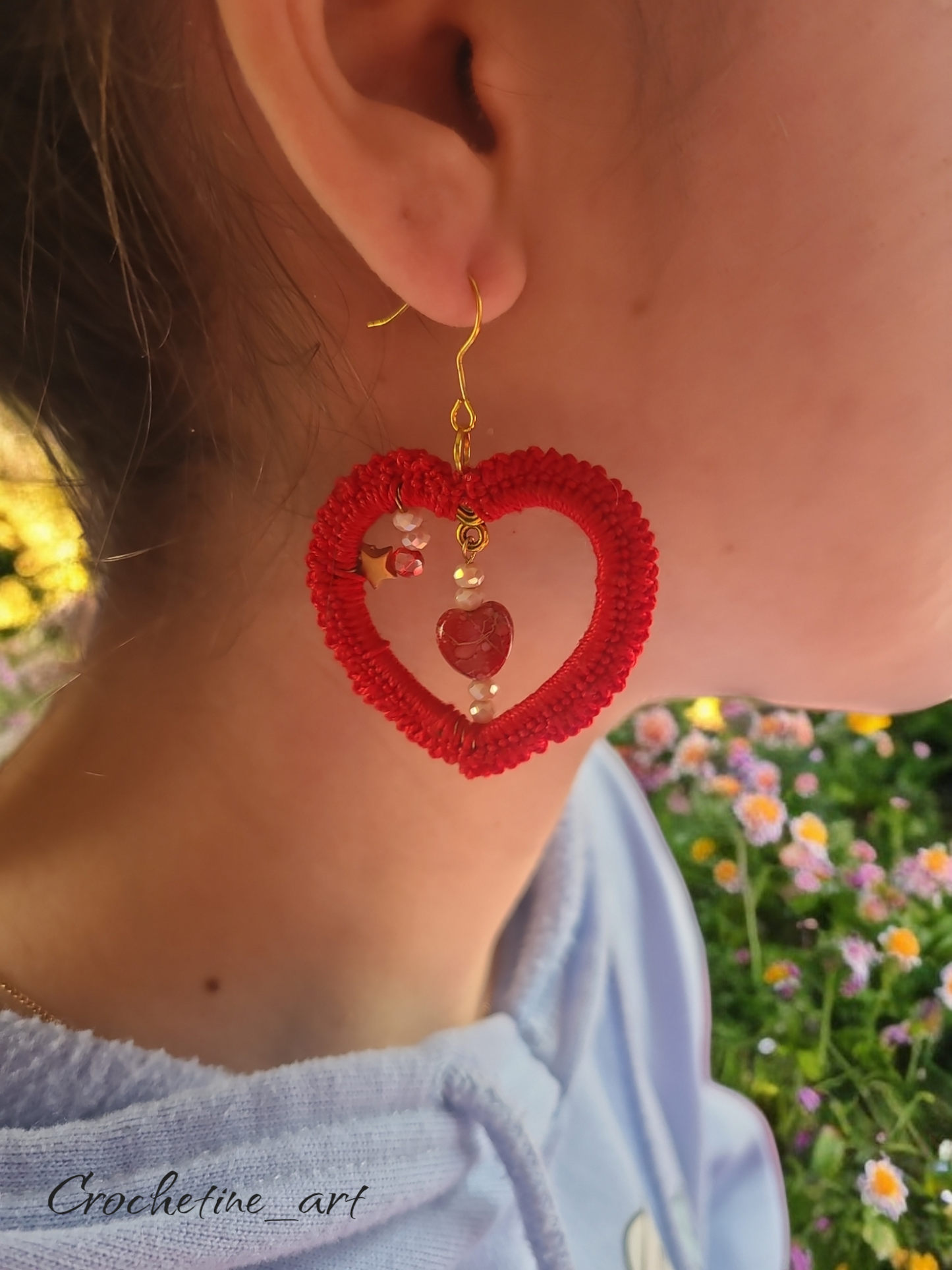 Boucles d'oreilles cœur Valentine Boucles d'oreilles au crochet réalisées à la main avec perles de rocailles et fil coton rouge boucles d'oreilles au crochet
