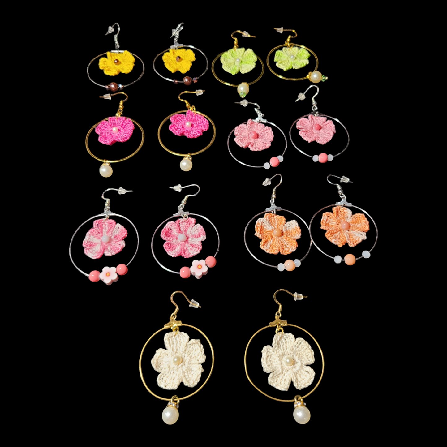 Boucles d'oreilles créoles au crochet. Boucles d'oreilles fait main réalisées en fil coton et perle de culture (imitation)