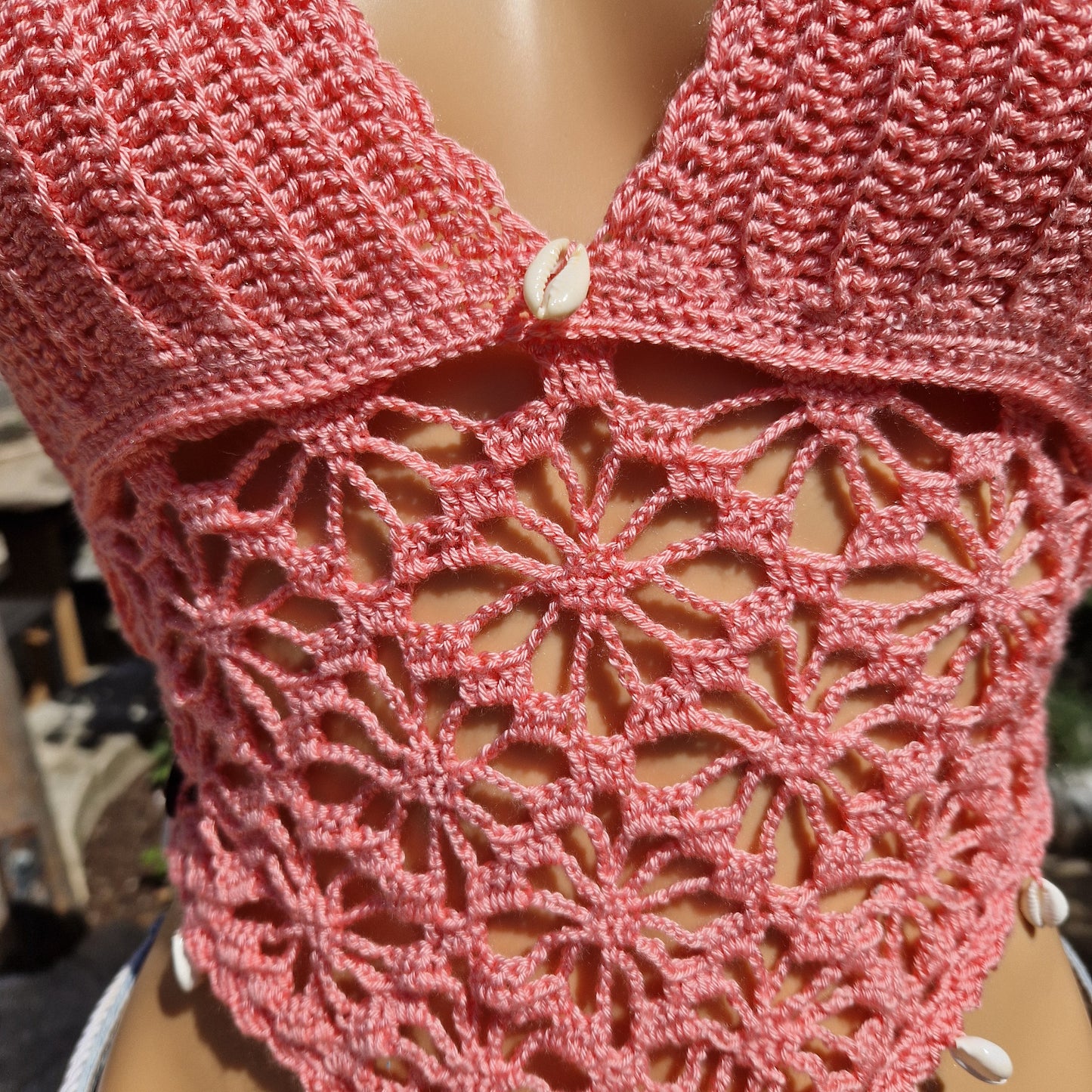 Top Bohème Rose Corail au Crochet Fait Main