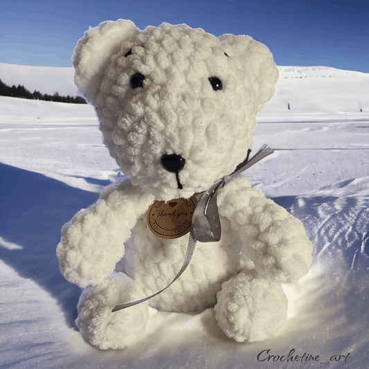 Peluche Doudou ourson amigurumi fait main, fil velours tout doux, crochet artisanal, made in France