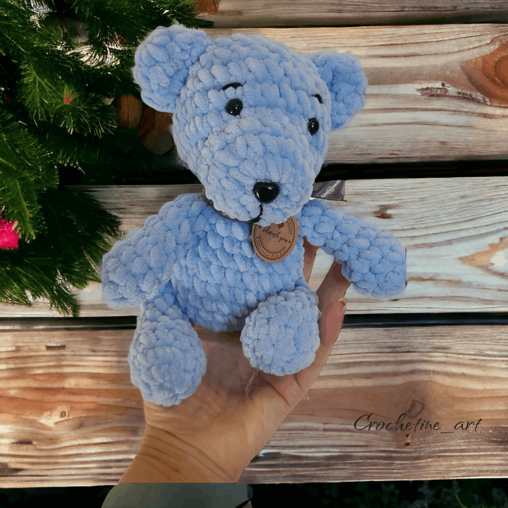 Peluche Doudou ourson amigurumi fait main, fil velours tout doux, crochet artisanal, made in France